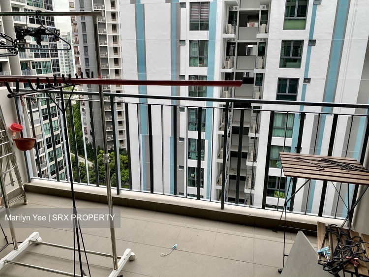 Esparina Residences (D19), Condominium #267419851